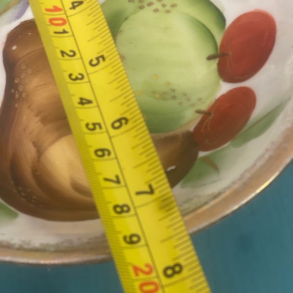 Vintage Hand Painted Fruit Bowl With Gold Trim Japan 7 1/4” - Picture 5 of 6